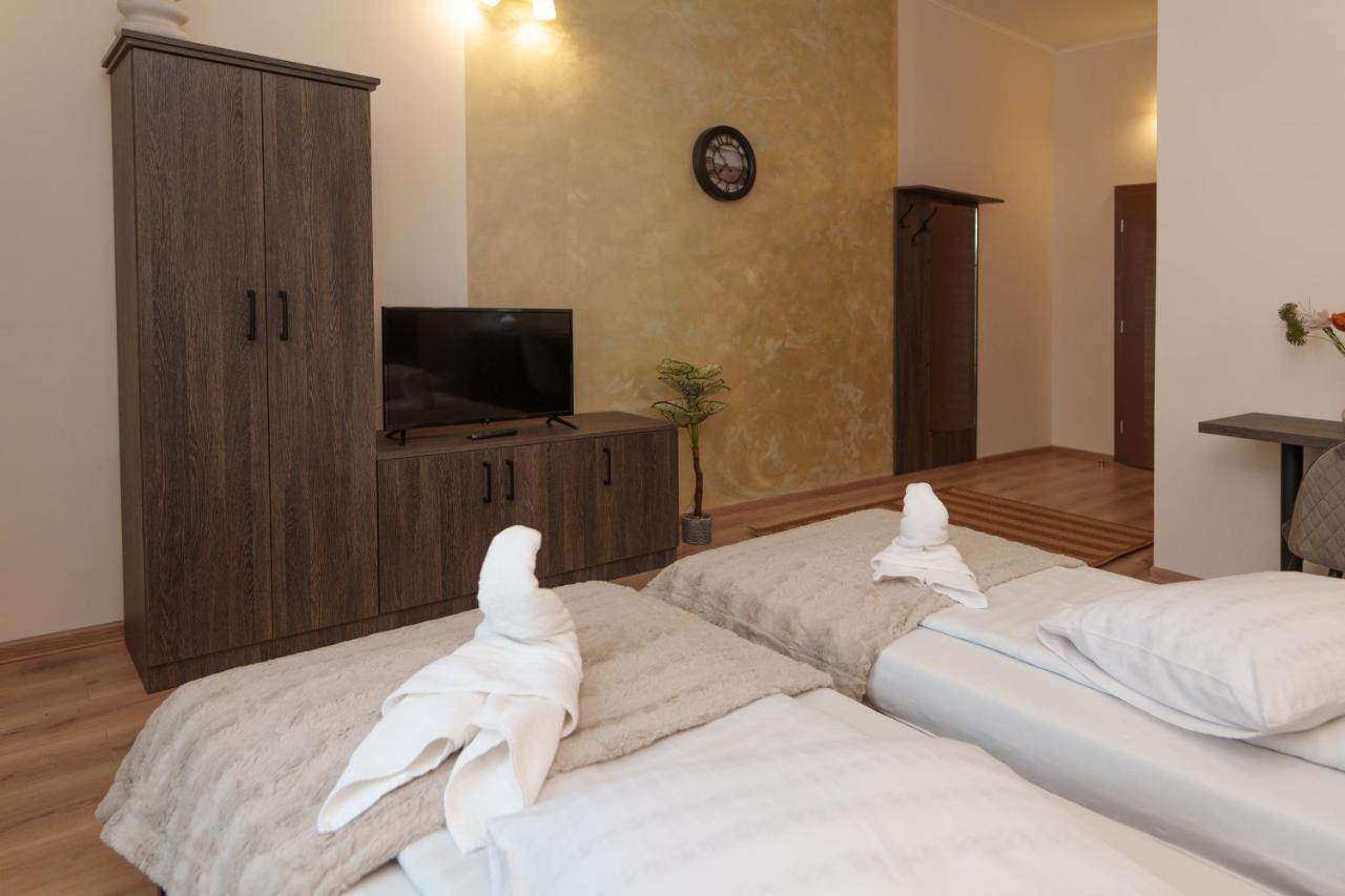 Hotel Rubin*** Gheorgheni  Esterno foto