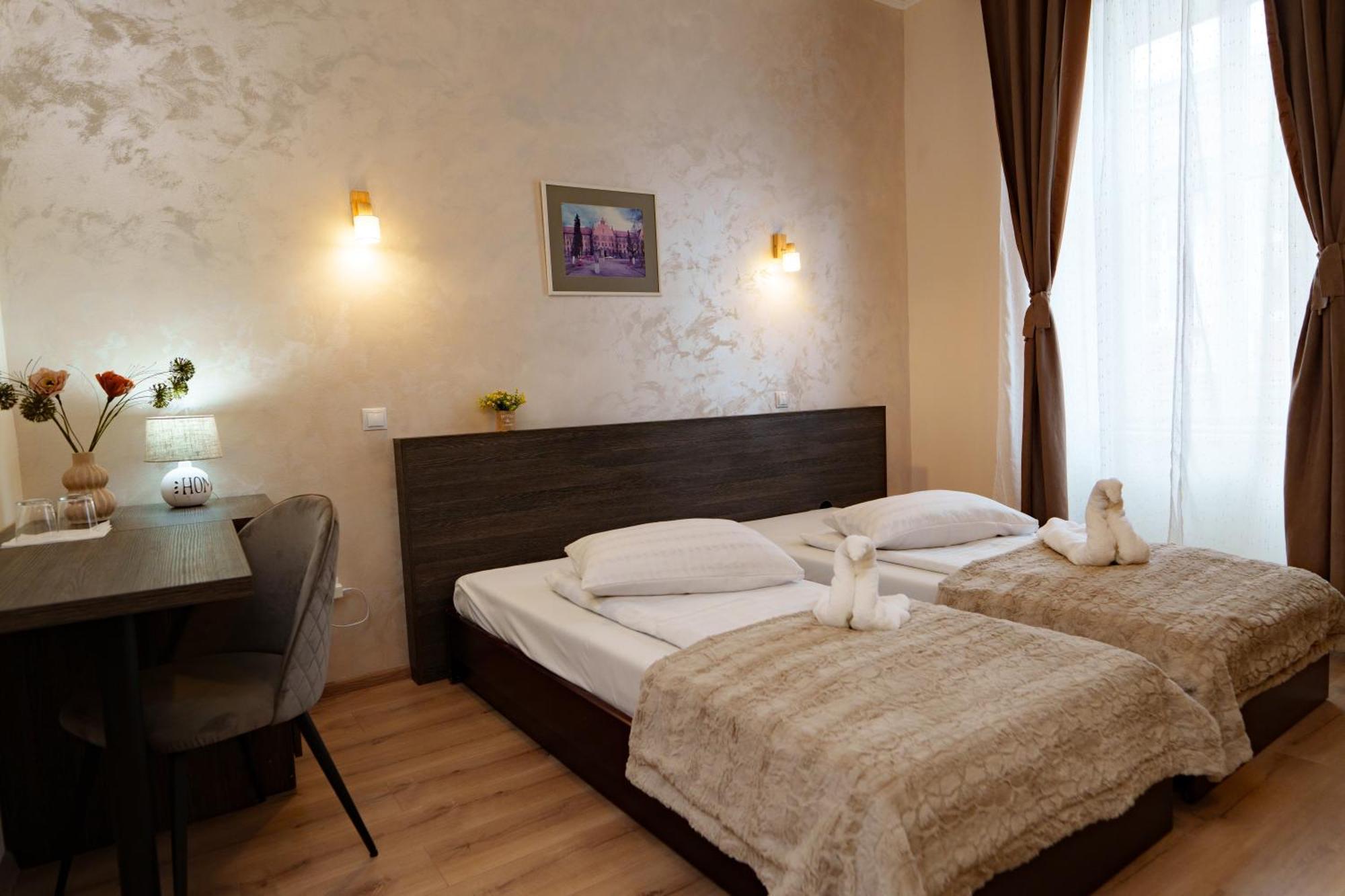 Hotel Rubin*** Gheorgheni  Esterno foto