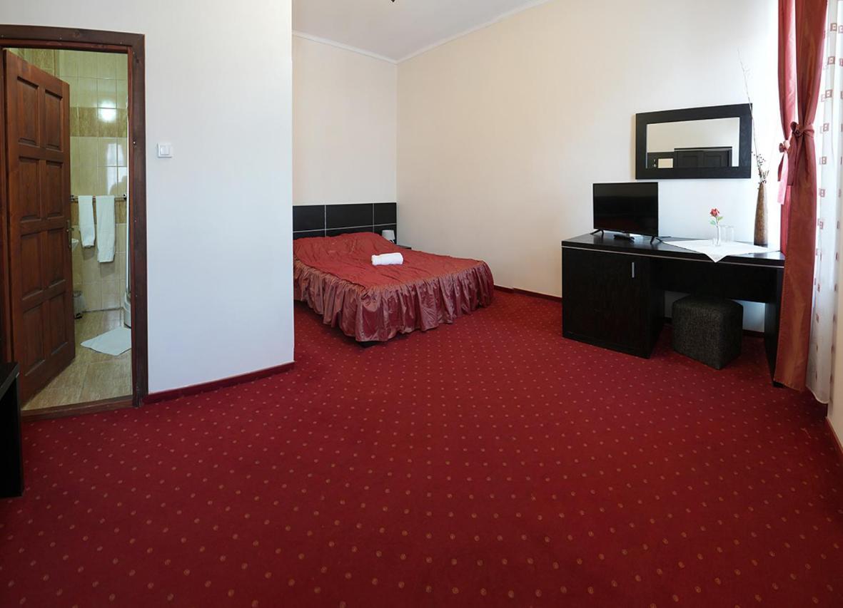 Hotel Rubin*** Gheorgheni  Esterno foto